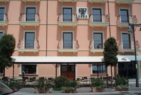 Palazzo Foti Hotel Crotone Ngoại thất bức ảnh