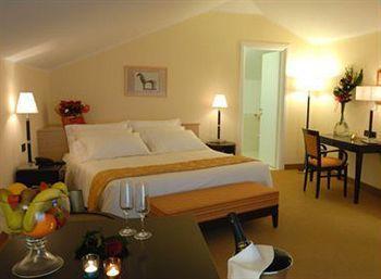 Palazzo Foti Hotel Crotone Ngoại thất bức ảnh